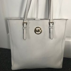 Michael Kors jet set travel tote
